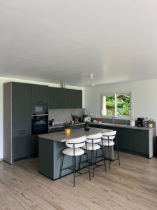 Photo de galerie - Bricolage et multi services