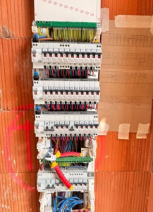 Photo de galerie - Câblage coffret électrique 