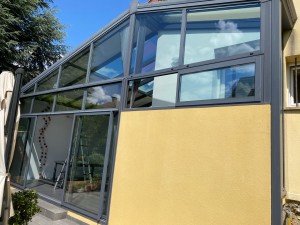 Photo de galerie - Nettoyeur de vitres
