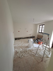 Photo de galerie - Montage cuisine IKEA , pose électroménager et évier, pose de carrelage 
AVANT 