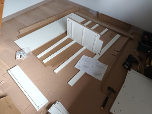 Photo de galerie - Montage commode Ikea 