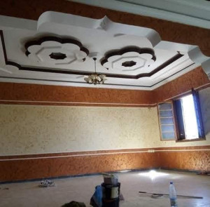 Photo de galerie - Réalisation d'une décoration pour un salon avec un peinture météore 10