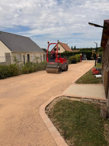 Photo de galerie - Préparation support pour émulsion gravillonnée - bicouche