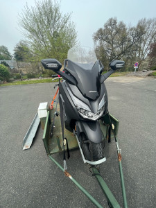 Photo de galerie - Transport de moto /scooter