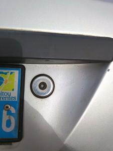 Photo de galerie - Remise en place du barillet d'origine après un changement de coffre