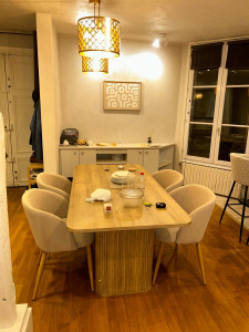 Photo de galerie - Montage table à manger 