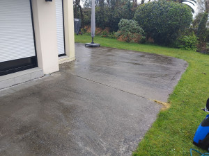 Photo de galerie - Décapage et traitement par pulvérisation

Avant