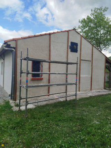 Photo de galerie - Finition crépi taloché 