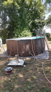 Photo de galerie - Montage d'une piscine de 6m par 3m