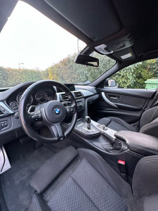 Photo de galerie - Nettoyage d’un Alcantara BMW