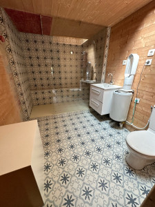 Photo de galerie - Rénovation salle de bain complète + plomberie 