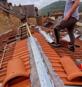 Photo de galerie - Pose d'un closoir ventilé zinc, plomb