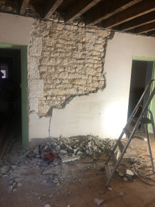 Photo de galerie - Piquage de mur 