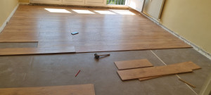 Photo de galerie - Voilà la pose de parquet travail propre merci de me contacter 