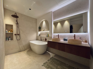 Photo de galerie - Salle de bain a charbonnières les bain