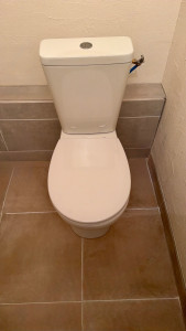 Photo de galerie - Pose et alimentation d'un Wc standard
