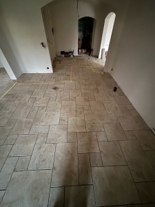 Photo de galerie - Carrelage effet travertin opus 4