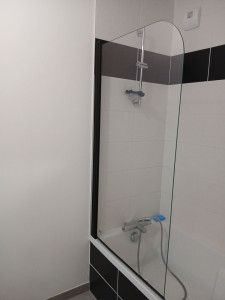 Photo de galerie - Pose pare baignoire 