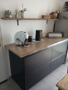 Photo de galerie - Plus Plan de travail et étagères 