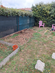 Photo de galerie - Décaissement pour préparation  dalle pour cabane de jardin