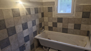 Photo de galerie - Remplacement baignoire et carrelage 
