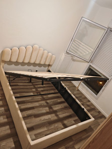 Photo de galerie - Lit coffre 
