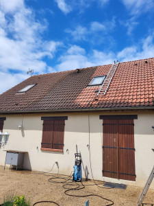 Photo de galerie - Demoussage ,nettoyage de toiture 