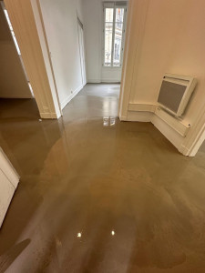 Photo de galerie - J'ai bien préparé cet endroit et ensuite j'y mettrai du bois.
