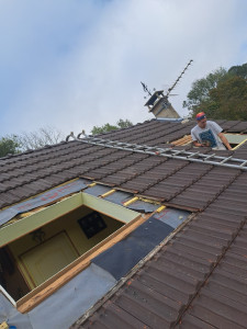 Photo de galerie - Réalisateur du pose de deux nouveau velux 