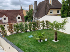 Photo de galerie - Mise de terre, plantation et gazon plaquages 