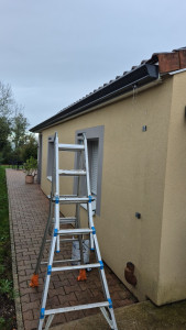 Photo de galerie - 

remplacement chéneaux en aluminium 