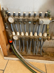 Photo de galerie - Desambouage dune installation plancher chauffant 