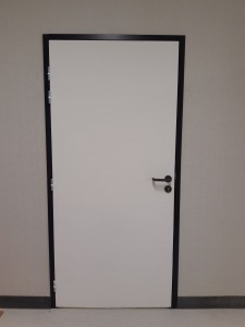 Photo de galerie - Ouverture et pose de porte