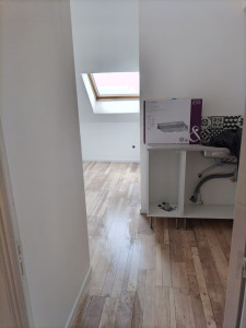 Photo de galerie - Pose de parquet + kitchenette+ pienture 