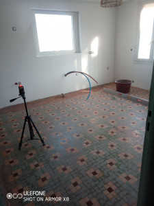 Photo de galerie - Réalisation:

ouverture murale.
pose de linteaux béton ainsi que l'appuie de fenêtres.
pose de fenêtres ainsi que la mise en place de l'isolation.

pose de placoplâtre et peinture.