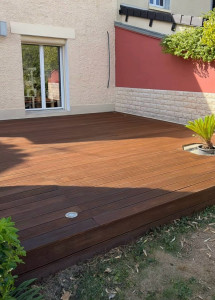 Photo de galerie - Nettoyage et traitement bois terrasse 
