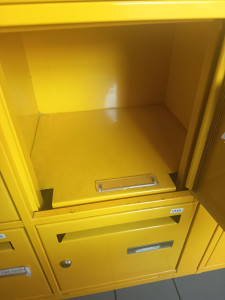 Photo de galerie - La serrure de la boîte aux lettres a été changée. ??