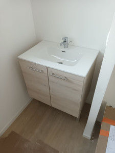 Photo de galerie - Pose meuble sous vasque + vasque + robinetterie 