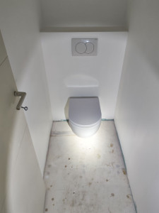 Photo de galerie - Pose d'un WC suspendu GEBERIT. 