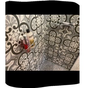 Photo de galerie - Changement de baignoire en douche à l’italienne 