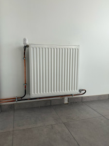 Photo de galerie - Réseaux apparant + pose radiateur