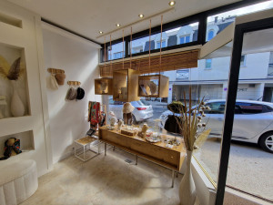 Photo de galerie - Agencement complet boutique sur mesure 