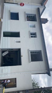 Photo de galerie - Façade extérieure taloché crépi 