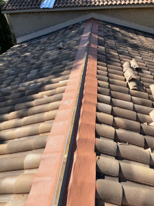 Photo de galerie - Pose solin, faîtière