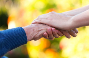 Photo de galerie - Aide aux seniors 