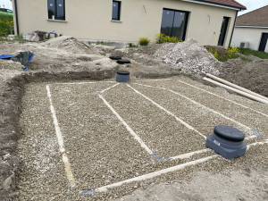 Photo de galerie - Réalisation d’une fosse septique sur bac à sable 