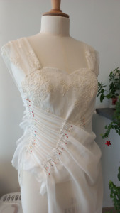 Photo de galerie - Création de la robe de mariée 