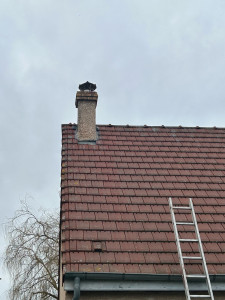 Photo de galerie - Pose d’un chapeau en inox 