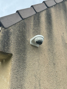 Photo de galerie - Pose de cameras professionnel chez un particulier. 