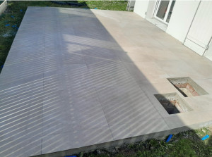Photo de galerie - Pose carrelage 60x60 sur une terrasse 